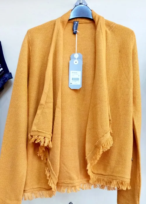 Sweater production sample