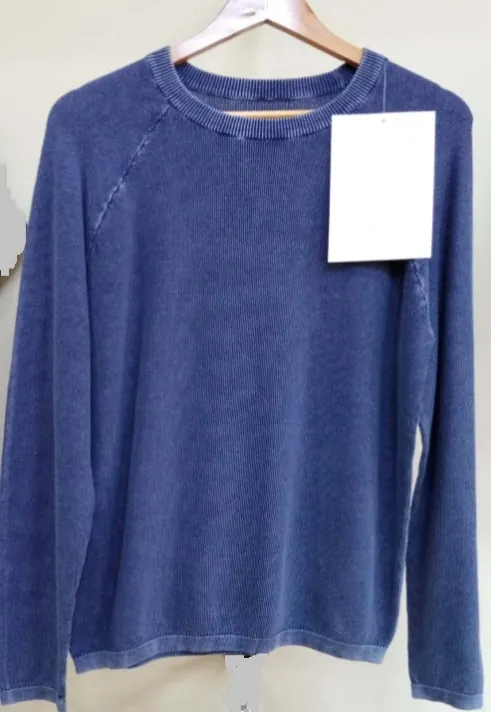 Sweater production sample